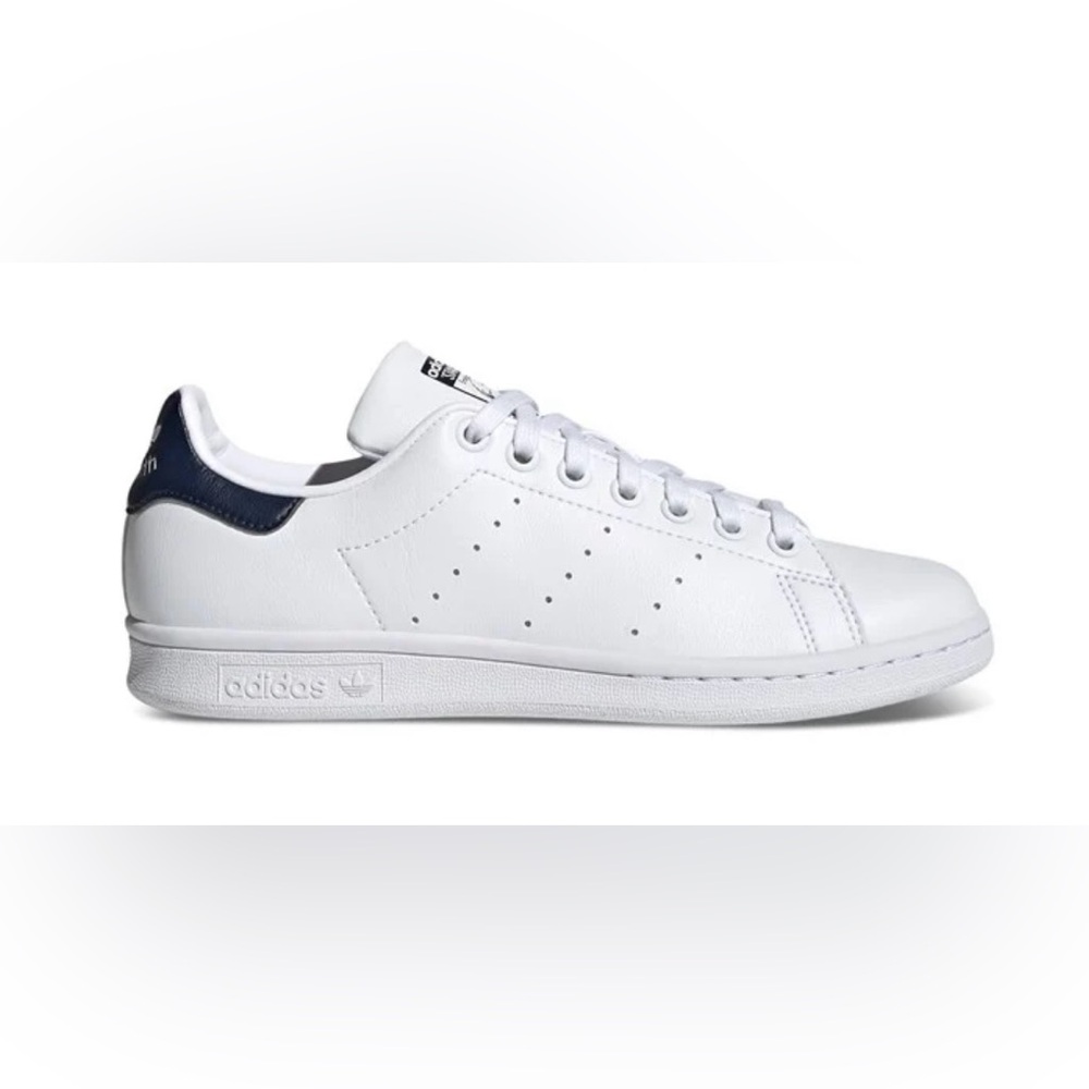 Adidas Women’s Stan Smith Primegreen Sneakers In White/Navy NIB